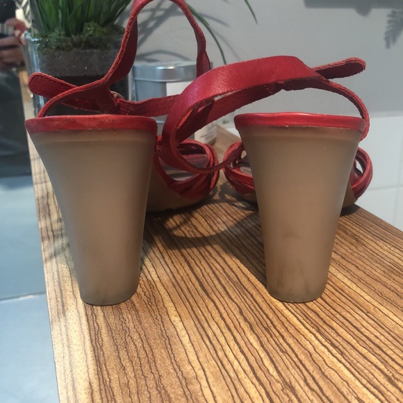 CAMPER Red plaited leather sandals Size 38 (7 US) - Picture 6 of 9